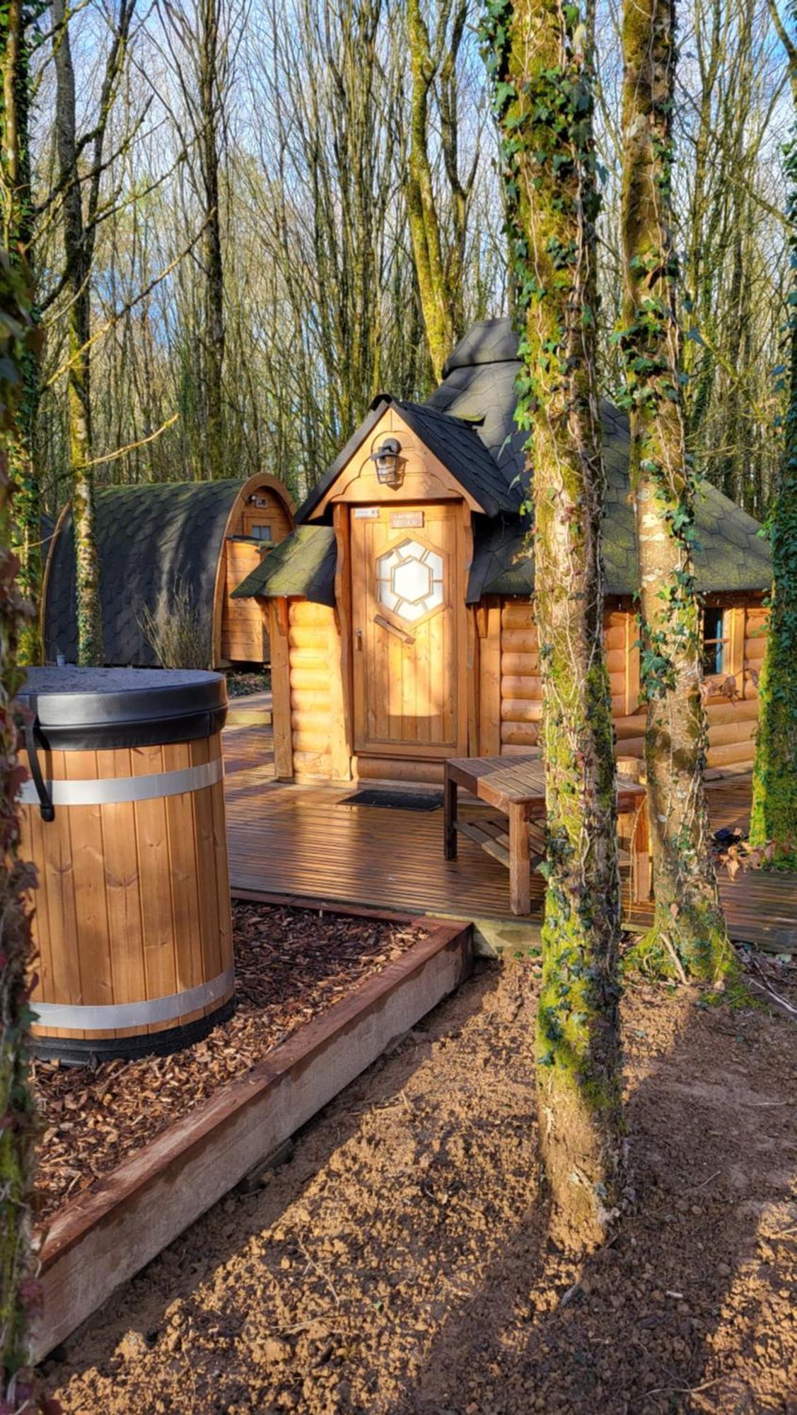 Le Domaine Insolite De Broceliande Villa Paimpont Eksteriør bilde